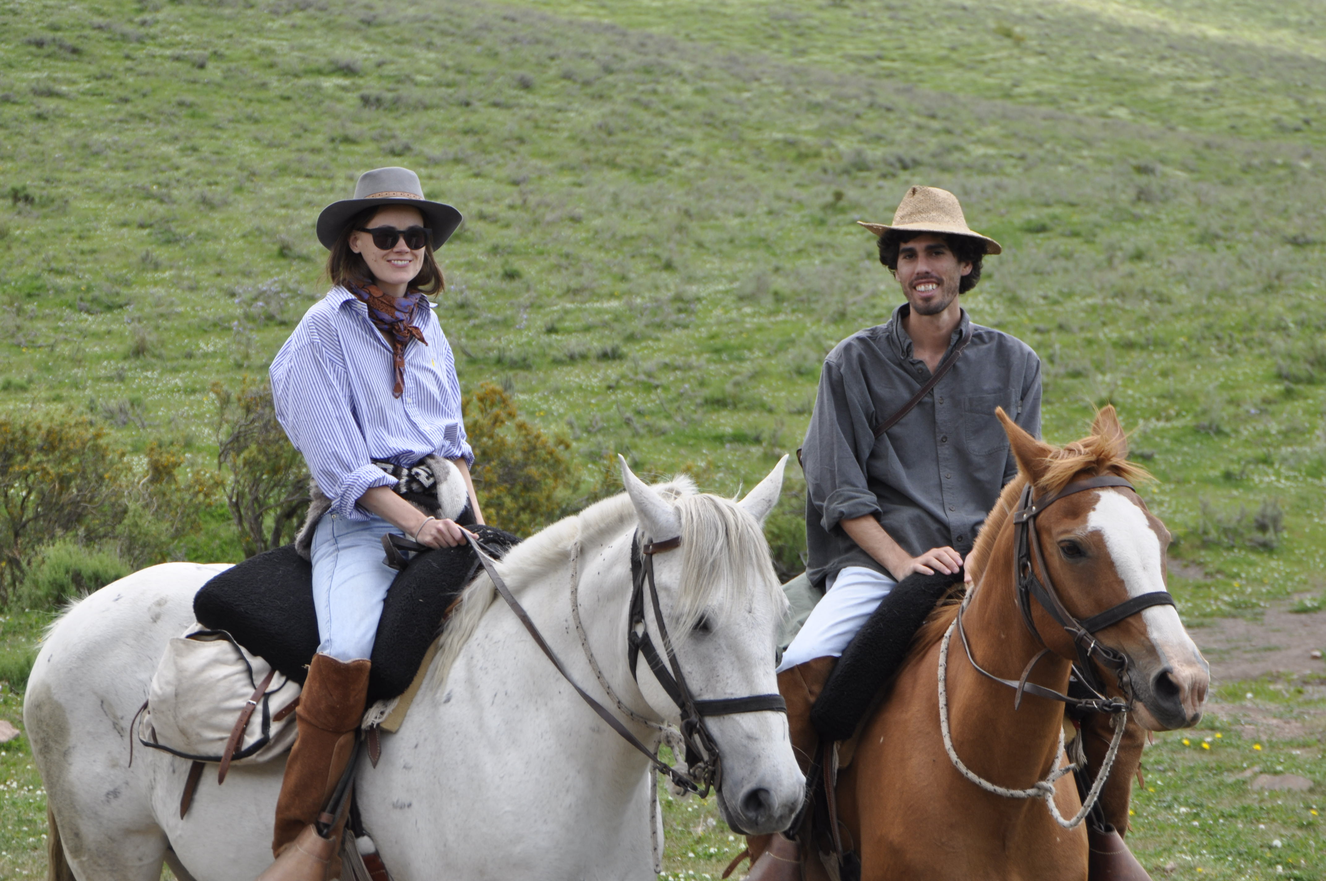 Cabalgatas en el corazón la Cordillera de Los Andes.